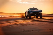 Astara Team Dakar 2023 con Laia Sanz, Carlos Checa y Óscar Fuertes
